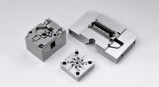 SS420 Precyzyjne wstawienie rdzenia (rdzenie formy) do formy wtryskowej z tworzyw sztucznych