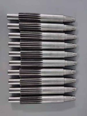 Stavax (S136) Węzły pleśni z nitkami. Precyzyjne wkładki śruby i składniki ściekowe.